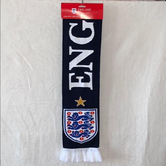 Other - NWT England Lions Scarf Since 1872⚽️